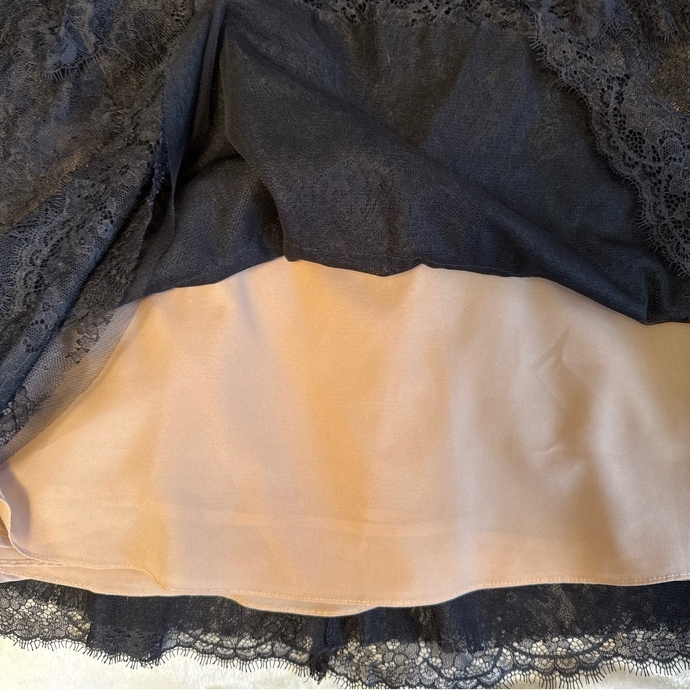 BCBGmaxazria JOSANNA Lace Ponte Bodice Mini Dress Black Size Medium Cocktail - Picture 10 of 15